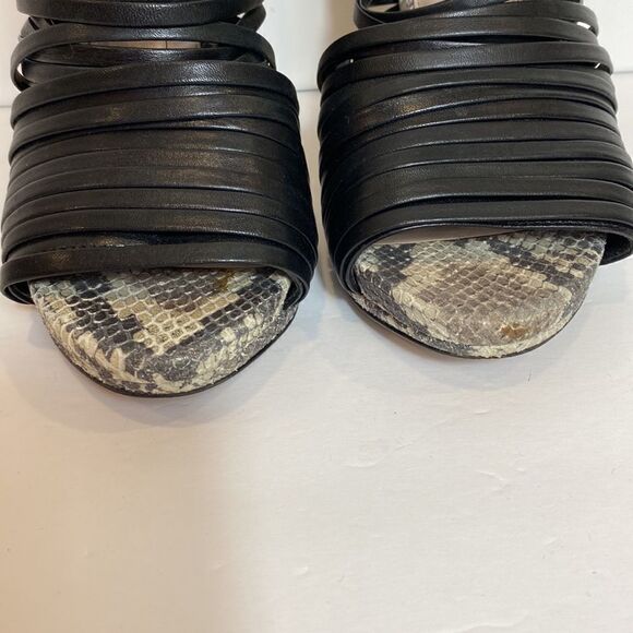 Vince Camuto black leather faux snake skin heels size 8 M - Picture 2 of 10